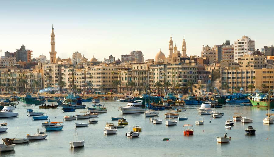Alexandria: Library, Amphitheater & Citadel Tour - Stanley Bridge: the modern landmark finish