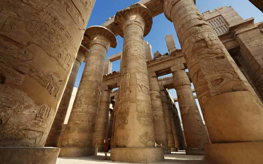 Aswan: 3-Day Nile River Cruise to Luxor with Guided Tours - Day 1 in Aswan: Philae Temple, High Dam, then Kom Ombo at sunset