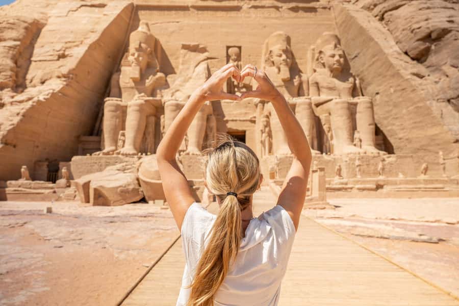 Aswan: Abu Simbel Group Tour with Guide and Entrance Fees - Quick hits worth knowing