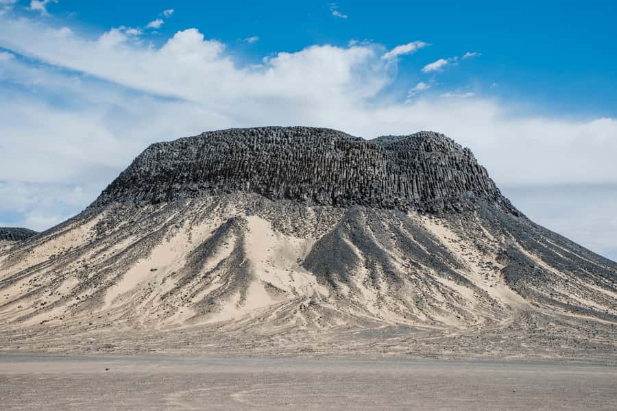 Cairo: 2-Day Bahariya Oasis Camp and Desert Tour - English Mountain and Bawiti: WWI Footnotes and Salt-Lake Views