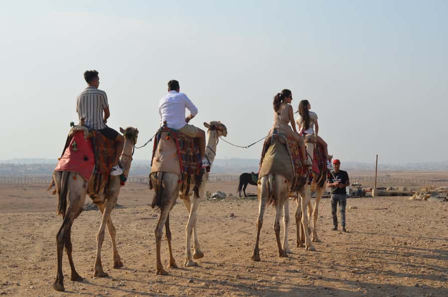 Cairo: Camel Ride Around The Pyramids with Hotel Pickup - Meeting Your Camel Guide and the Safety Briefing