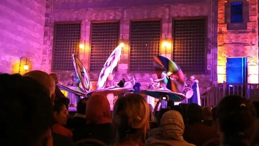 Cairo: Egyptian Heritage Tanoura Dancing Troupe Show - Getting There: Pickup Time, Air-Conditioned Comfort, and Traffic
