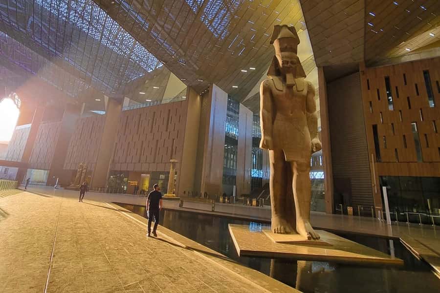 Cairo: Grand Egyptian Museum, Giza Pyramids and Sphinx Tour - Hanging Obelisk and Ramses II: the fast-track moments at GEM