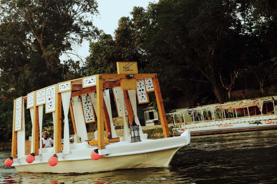 Cairo: Private Felucca Ride, All You Can Drink only - Getting to Cafelluca: Dokki or Seekh Mashwy, then down to the water