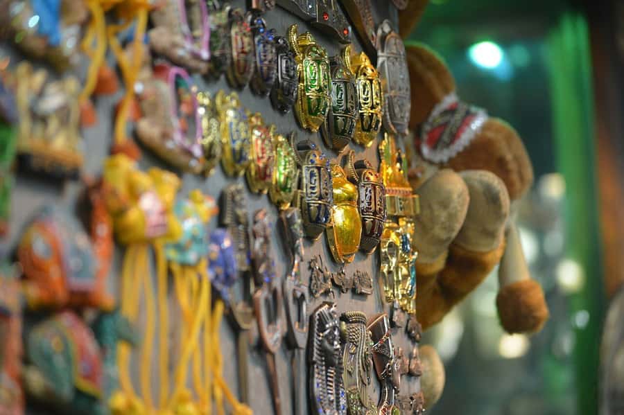 Cairo: Private Half-Day Local Market and Souq Tour - El Mosky for practical goods (where everyday shopping feels real)
