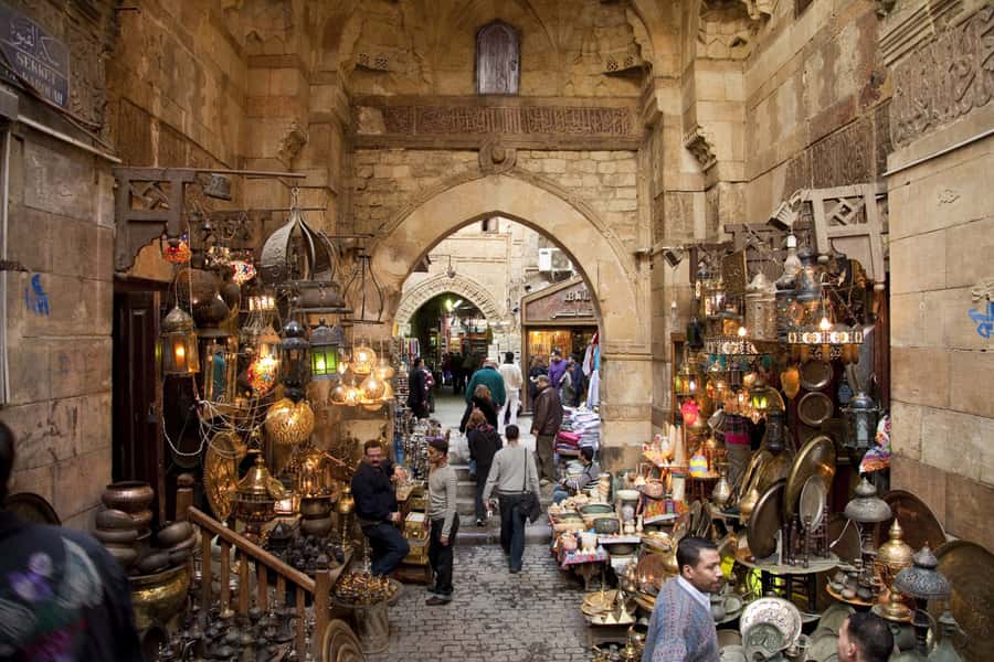 Cairo: Private Pyramids, Museum & Bazaar Tour with Lunch - Price and logistics: what $70 buys you (and what it doesn’t)