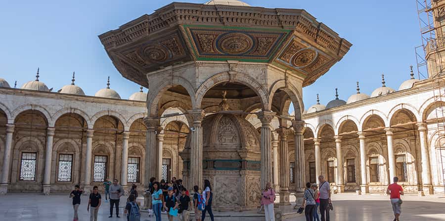 Cairo: Salah El Din Citadel and Old Cairo Bazar Guided Tour - What to Bring, What to Avoid, and How to Stay Comfortable