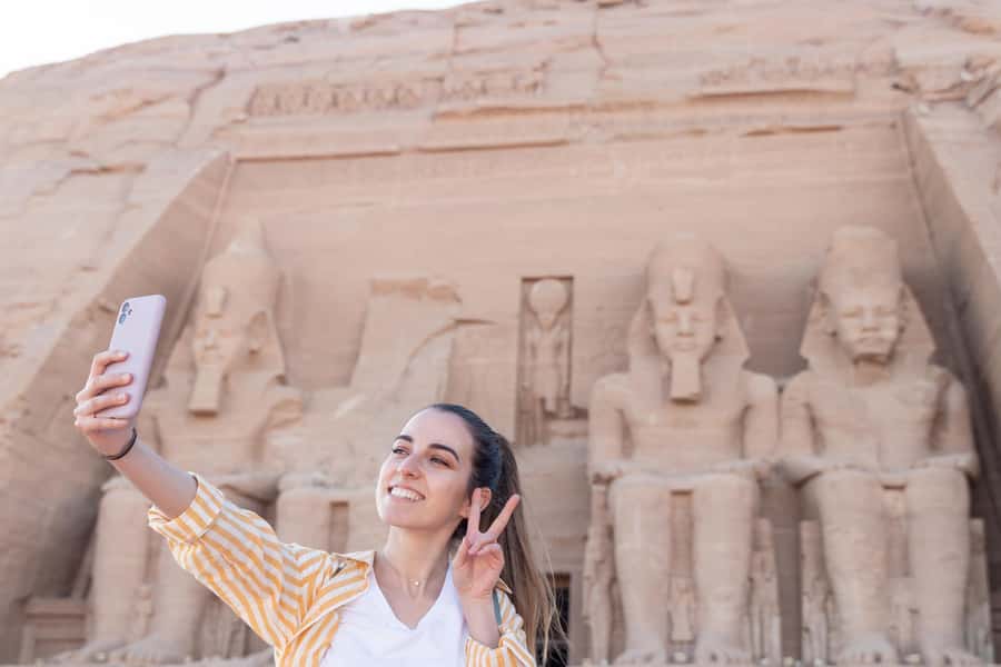 From Aswan: Abu Simbel Day Tour with Private Guide and Car - The Private Car Ride: Long Hours, Real Comfort