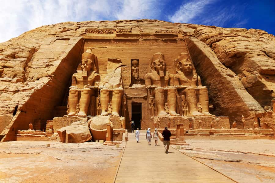 From Aswan: Abu Simbel Temple Day Trip with Hotel Pickup - On the Road to Abu Simbel: Comfort Tips That Actually Help