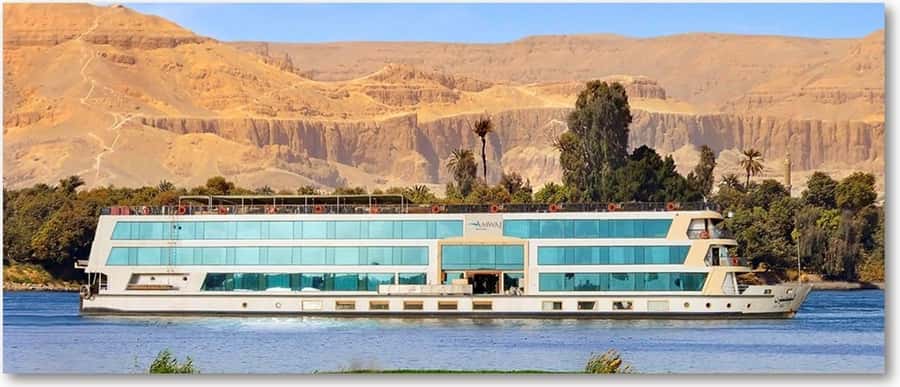 From Cairo: 4-Day Nile Cruise to Aswan w/ Balloon & Flights - Price and value check for this $1,100 trip