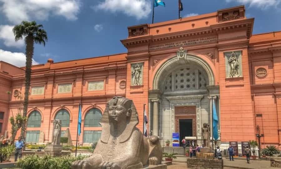 From Cairo: 5-Day Egypt Highlights Private Tour with Flights - Day 3: Edfu by Horse-Drawn Carriage, Then Kom Ombo on the Nile