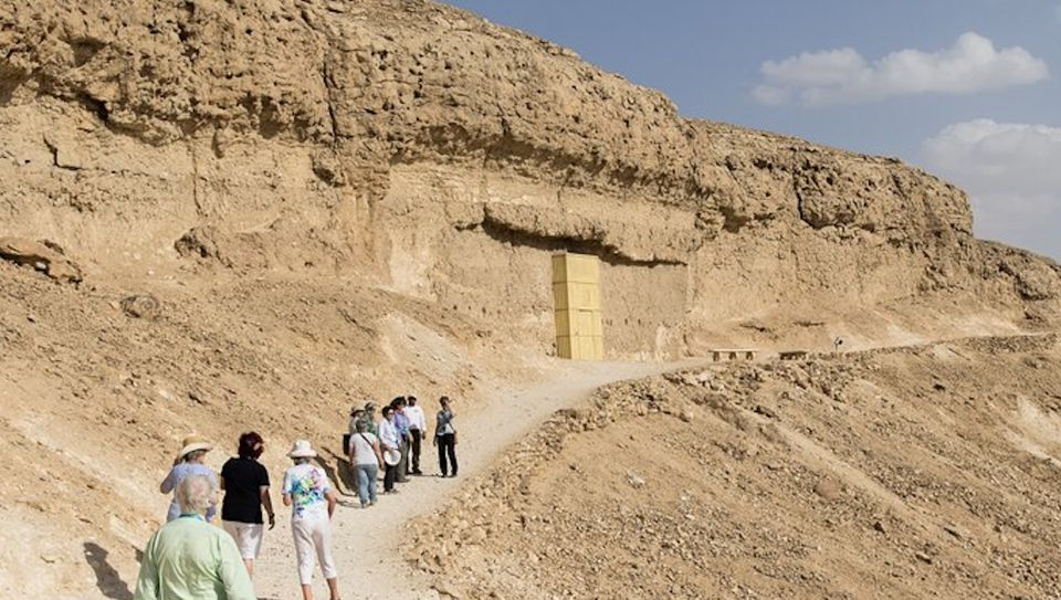 From Cairo: El Minya, Tell El Amarna & Beni Hasan Day Tour - Cairo to El Minya by private van: comfort, timing, and what the drive adds