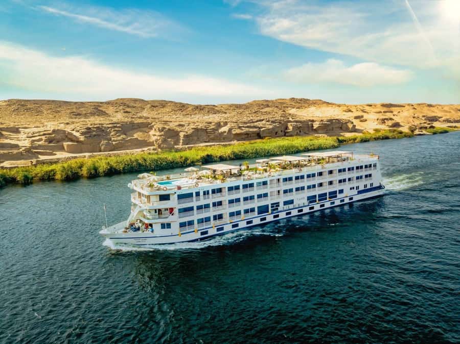 From Luxor: 3-Day Nile Cruise to Aswan with Private Guide - Day 1 in Luxor: tombs, Hatshepsut, and Karnak before sailing