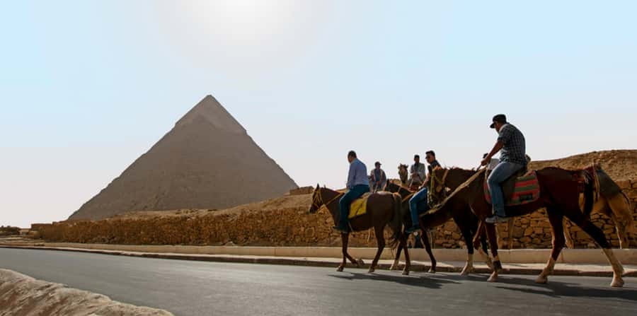 Giza: Arabian Horse Tour Around the Giza Pyramids - Camel Ride Included: A Bonus That Changes the Pace