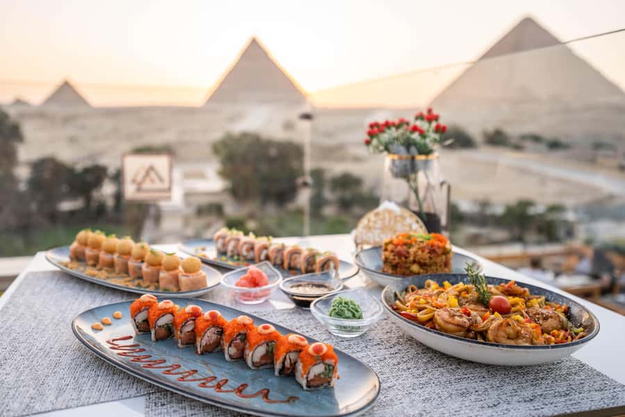 Giza: Dinner with Pyramids All Around You at Rooftop7000 - Practical Tips to Get a Better Night