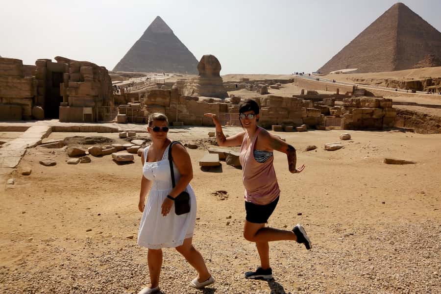 Giza Pyramids and Sphinx: Half-Day Private or Group Tour - What to Expect on the Ground: Photos, Heat, and a Smooth Route