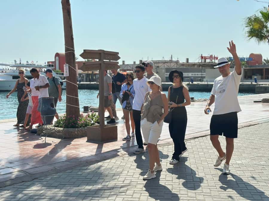 Hurghada: City Guided Tour with Local Market Stop - What to bring so the tour feels easy