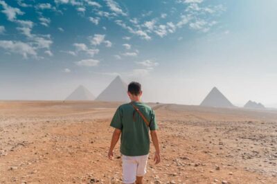 Hurghada: Grand Egyptian Museum, Pyramids & Sphinx Day Tour - Giza Pyramids with an expert: what you should focus on first