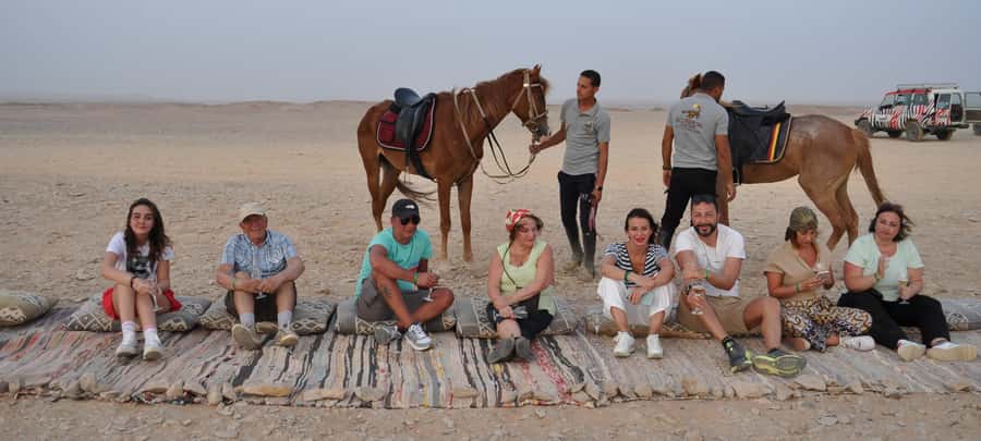 Hurghada: Horse Ride, BBQ Dinner, and Stargazing - One Hour Horse Riding Into the Valleys: The Main Event