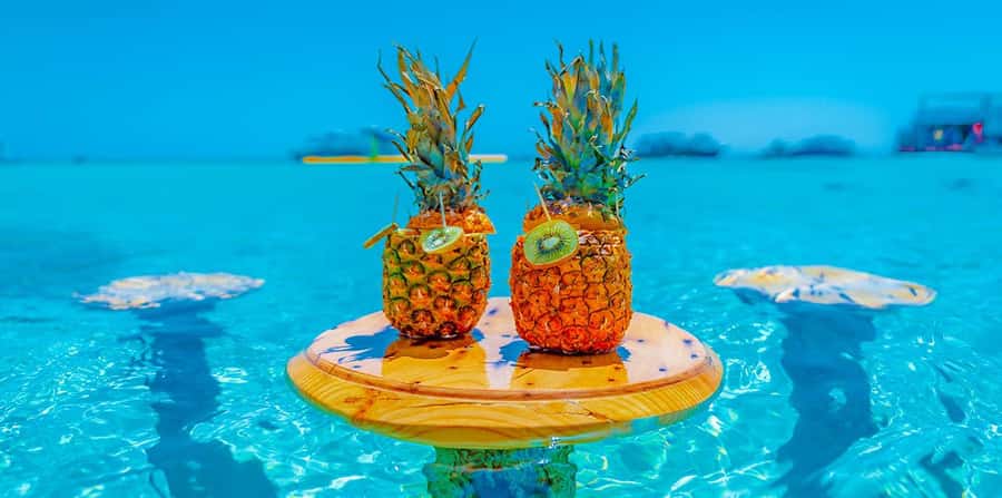 Hurghada: Hula Hula Cruise with Lunch, Massage, & Snorkeling - What to bring for a comfy day in the sun