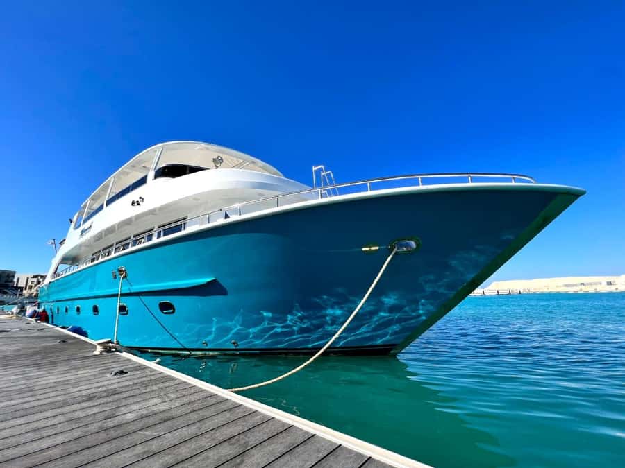 Hurghada: Luxury Private Yacht Trip with Lunch & Activities - Quick Highlights You’ll Care About