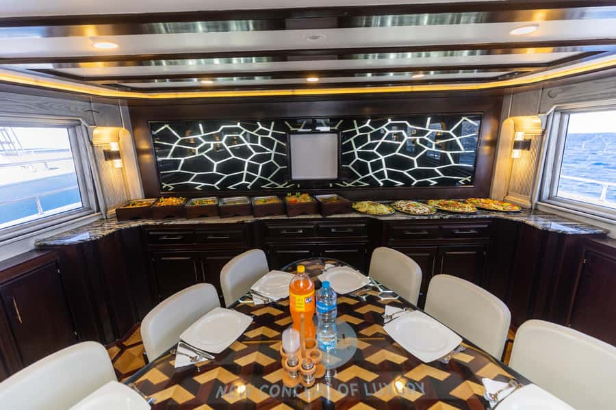 Hurghada: Luxury Private Yacht Trip with Lunch & Activities - A Private Yacht Day in Hurghada: The Real Value