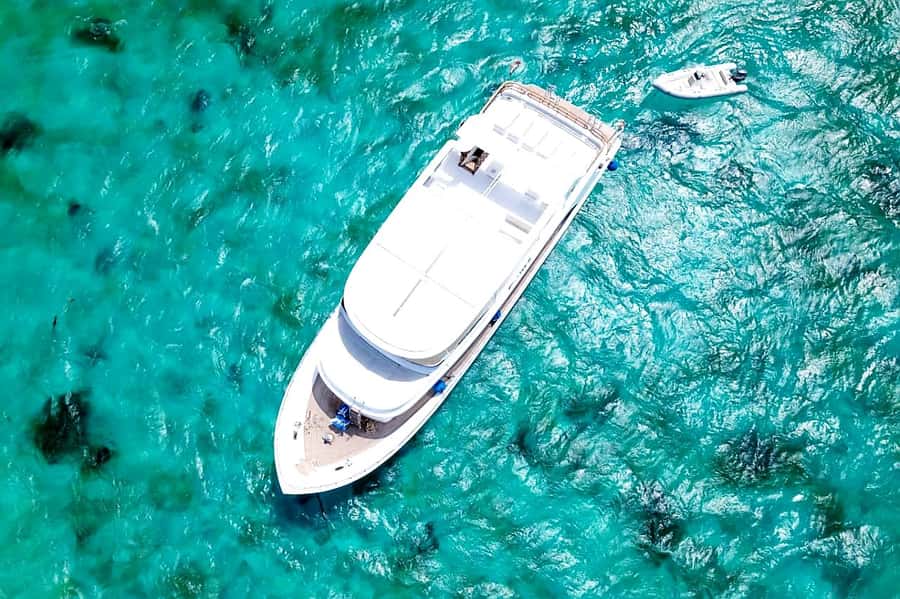 Hurghada: Luxury Private Yacht Trip with Lunch & Activities - Orange Bay and the Open-Water Cruising Pace