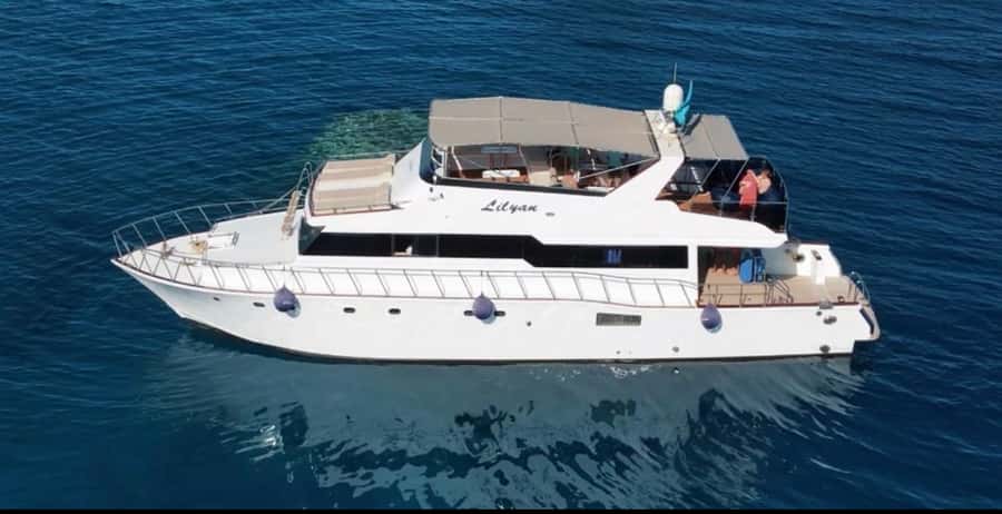 Hurghada: Luxury Yacht Trip with Personal Crew and Chef - Quick hits