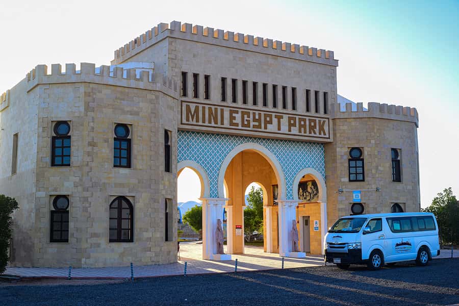 Hurghada: Mini Egypt Park Entry Ticket, Tour, and Transfers - Should you book this tour?