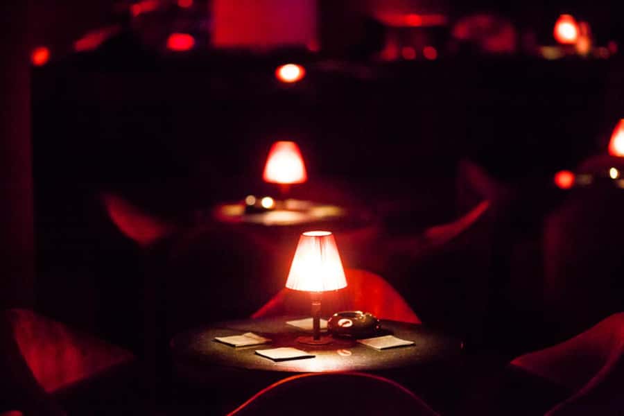 Hurghada: Naz Cabaret ticket with beverages - Dress code and entry rules: small details that can ruin your night
