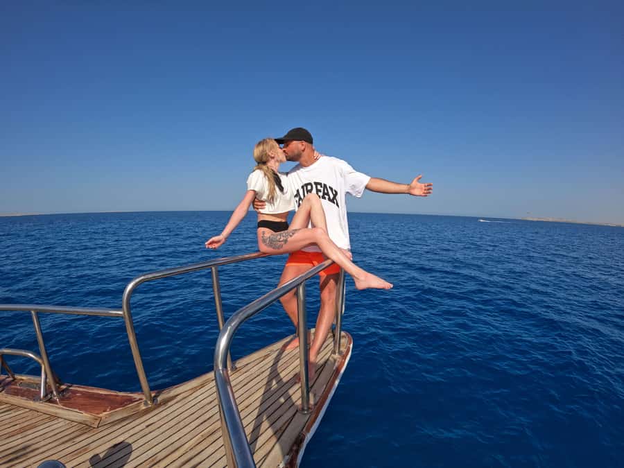 Hurghada: Orange Bay Island with breakfast, lunch & watersports - Snorkeling in Hurghada: two stops, real reef time, and helpful hands