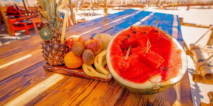 Hurghada: Paradise Speedboat w/ Optional Snorkeling & Lunch - Small Gotchas: Choppy Water, Island Sales, and Time Limits