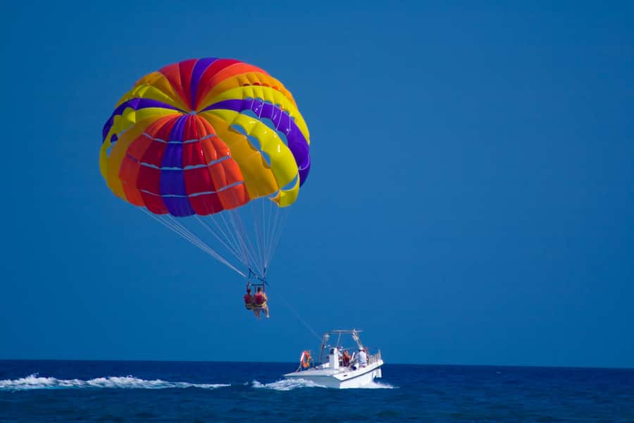 Hurghada: Parasailing Adventure on the Red Sea - Getting to Hurghada Marina: the transfer that sets the tone