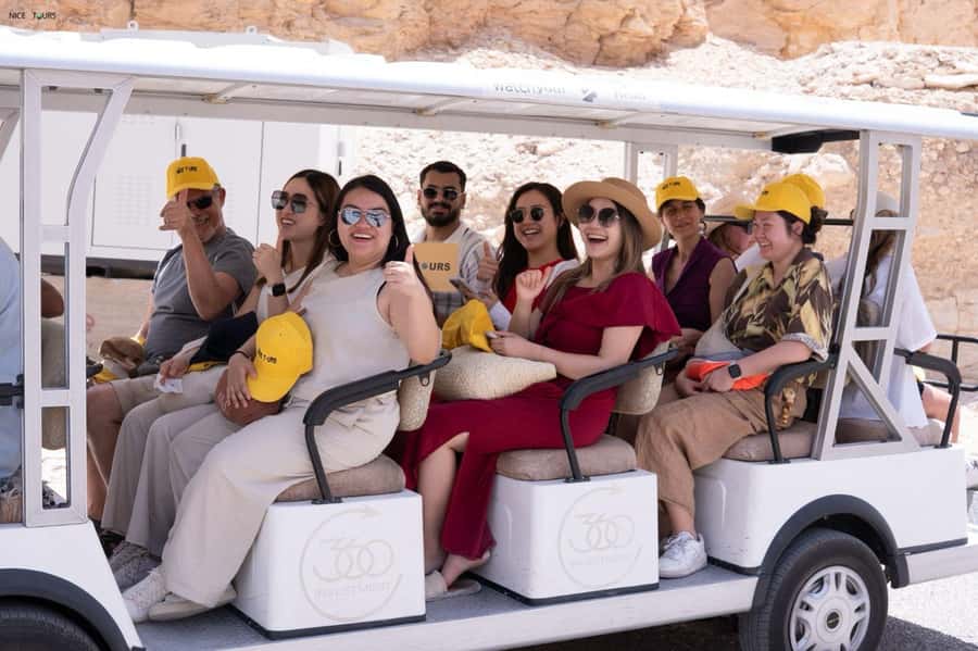 Hurghada: Small-Group Luxor Highlights & Tut Tomb Day Tour - Optional Nile felucca ride: the calm break that resets the day