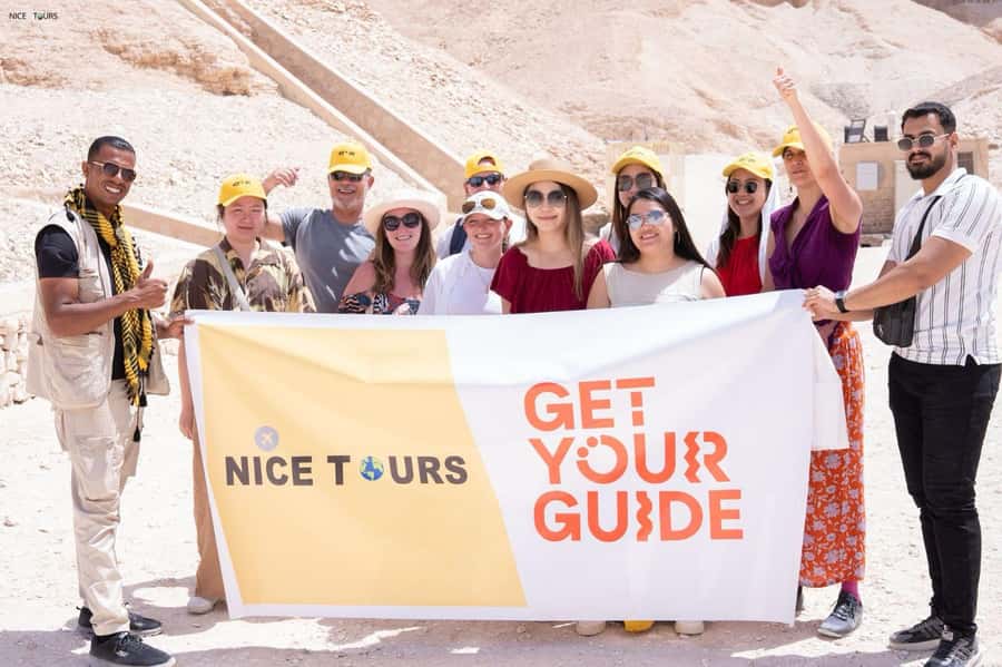 Hurghada: Small-Group Luxor Highlights & Tut Tomb Day Tour - Pickup, the 5-hour drive, and how to survive it