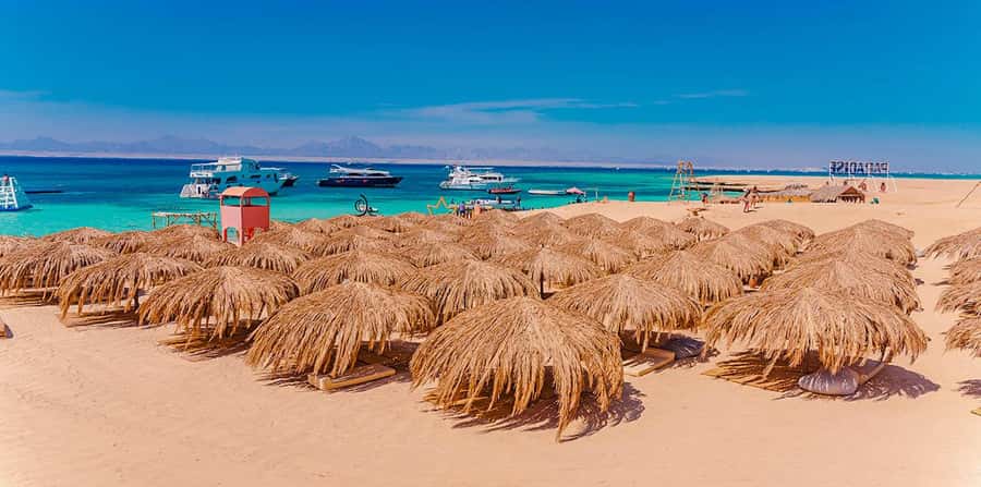 Hurghada: Sunset Hula Hula Island W/ Snorkeling & Lunch - Paradise Beach on Giftun Island: where lunch and swimming fit the day