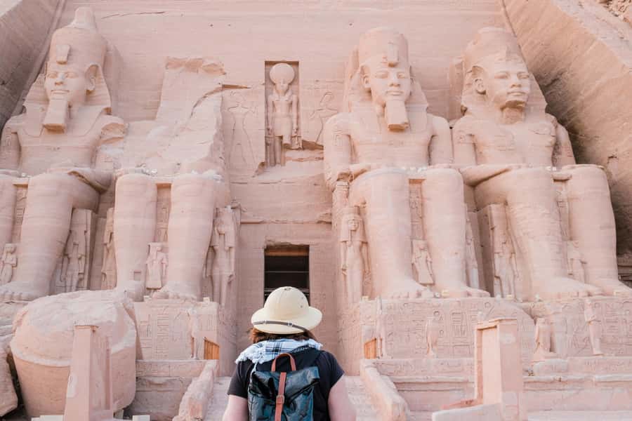 Luxor: Edfu, Kom Ombo, Abu Simbel Private Tour & Entry Fees - Abu Simbel Great Temples: The Scale of the Rock Cut and Those Guarding Statues