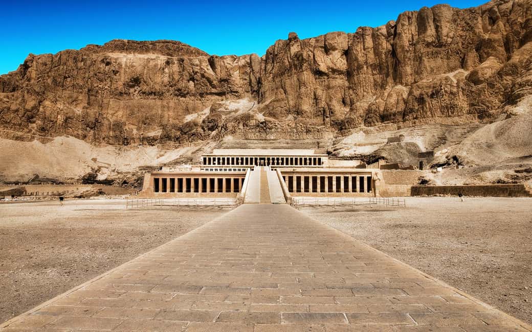Luxor Full-Day Tour – East & West Bank W/ Free Carriage Ride - Valley of the Kings and Royal Tombs: Seeing the West Bank’s Power
