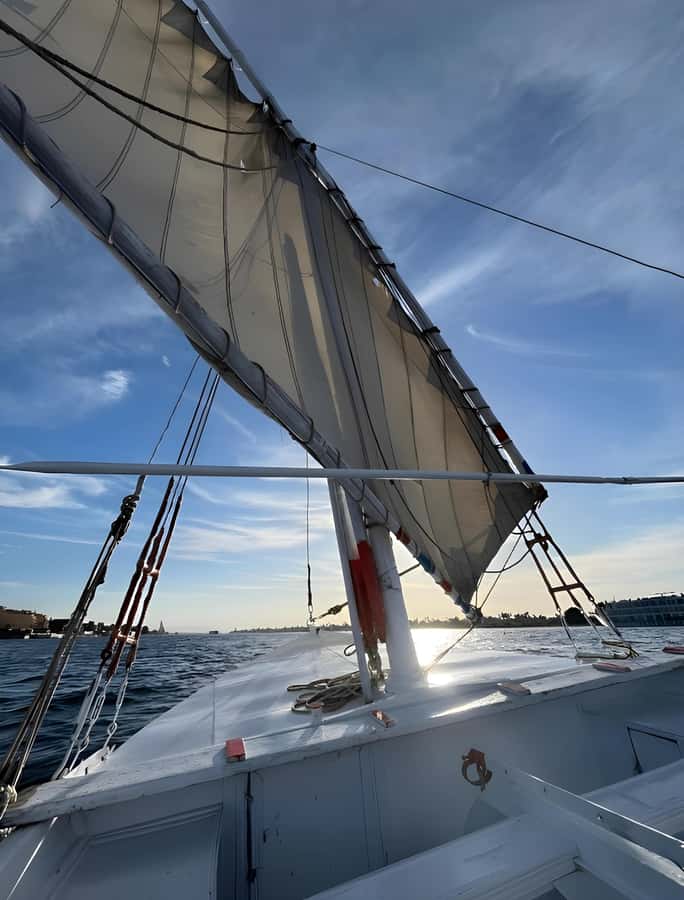 Luxor: Nile River Private Sunset Felucca Ride - Pickup on the East Bank: simple, but don’t be late