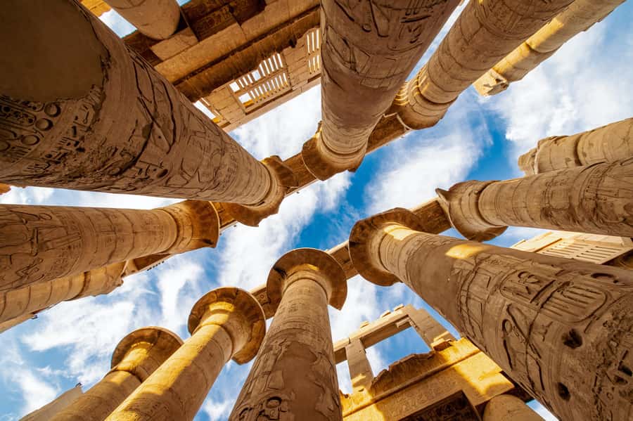 Luxor: West & East Banks & Tut's Tomb Private Full-Day Tour - Pickup, car comfort, and beating the Luxor heat