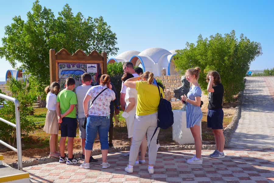 Mini Egypt Private Tour with Transfers & Pedal Boat Ride - Mini Egypt Park: 55 Landmarks in a tight, guided loop