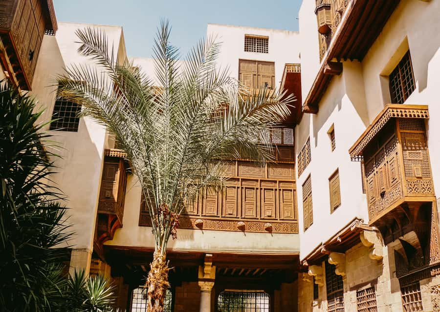 Old Cairo Guided Walk Tour: History, Culture & Street Bites - Al-Hakim Mosque and Bayt al Suhaymi: mosques and Ottoman domestic life