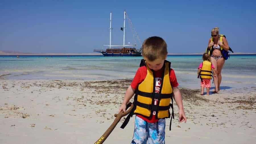 Sharm el-Sheikh: Premium Ras Mohammed & White Island Cruise - Price and value: $30, plus a possible marina fee